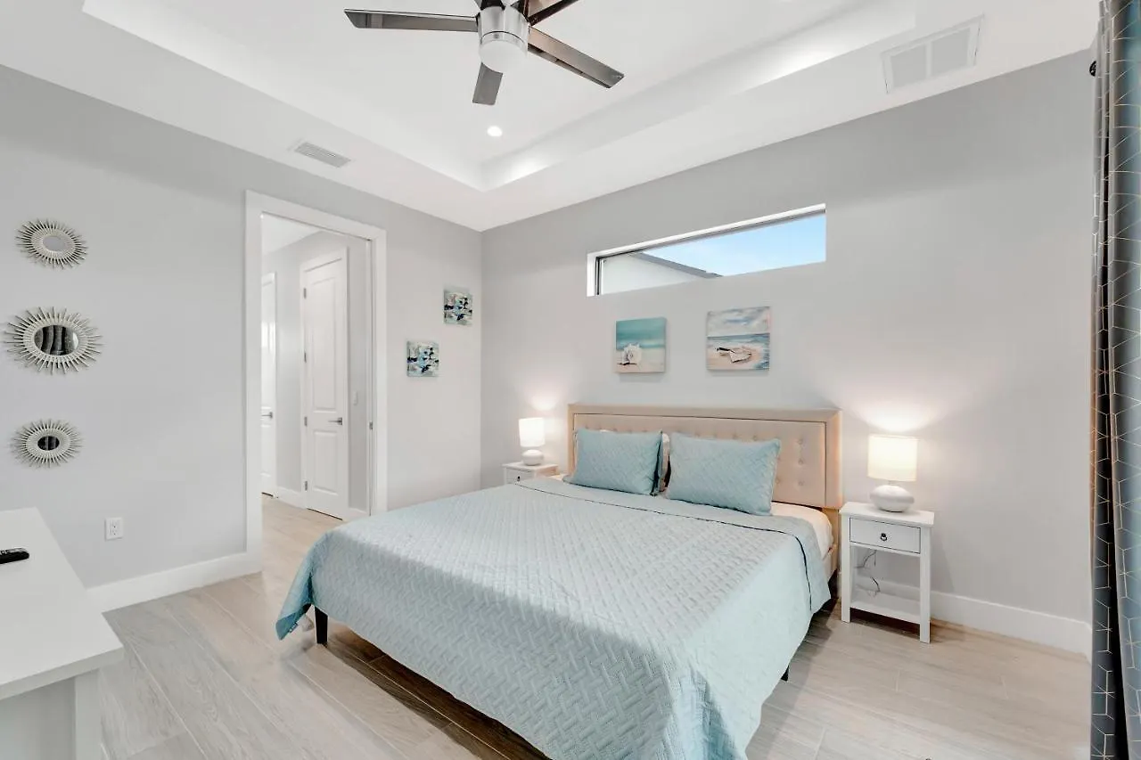Seashell Of The Ball Holiday home Cape Coral