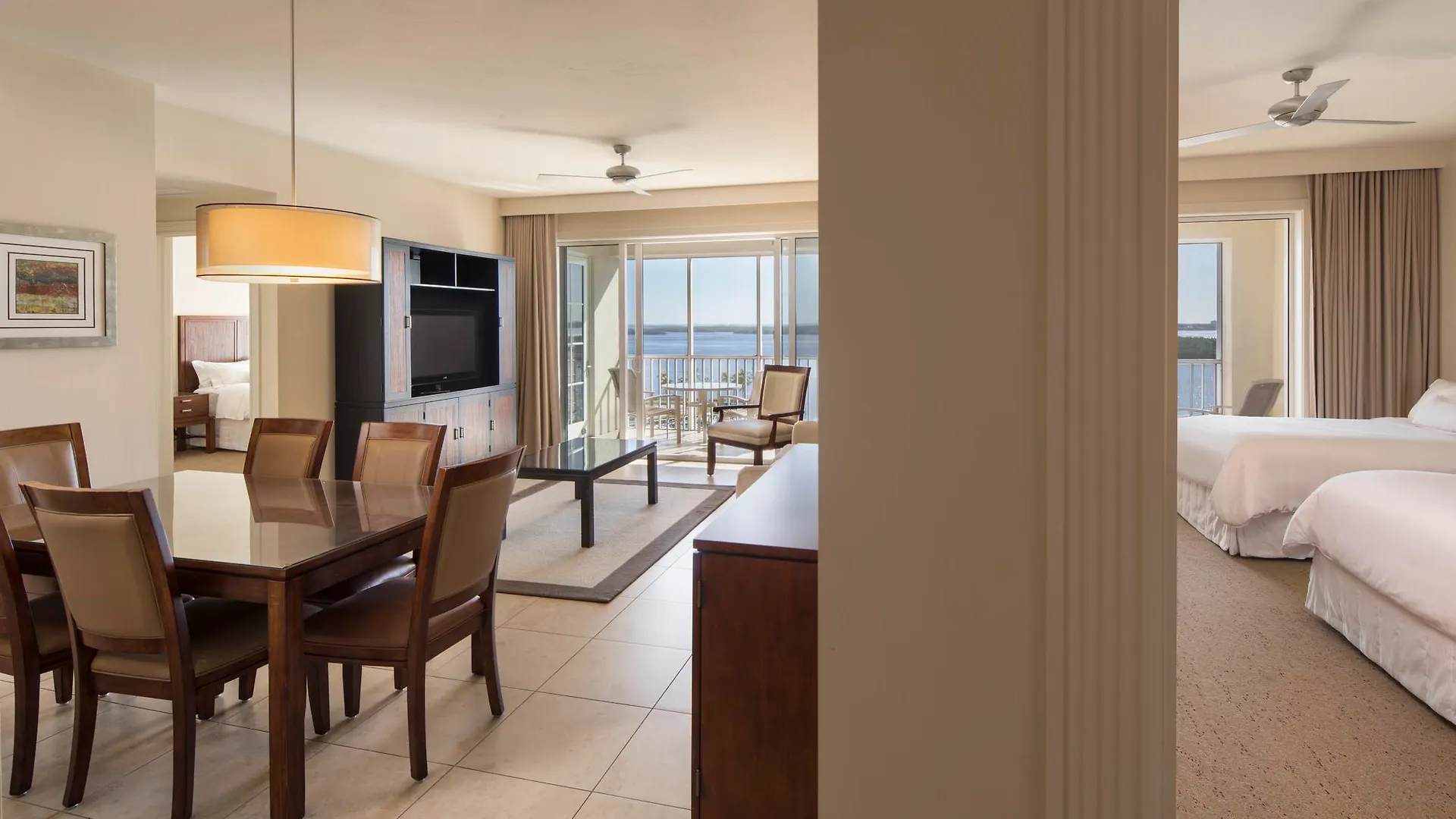 Semesteranläggning (resort) The Westin At Marina Village Cape Coral