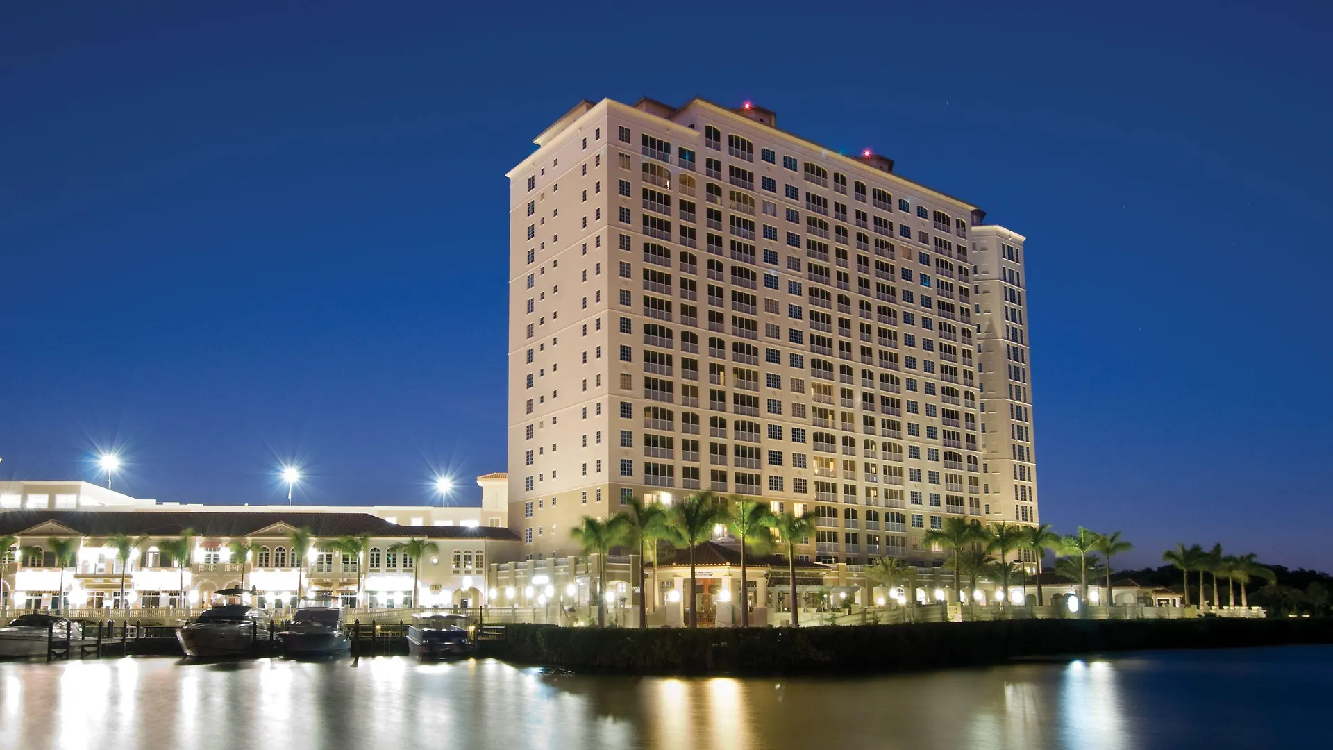 Semesteranläggning (resort) The Westin At Marina Village 4*