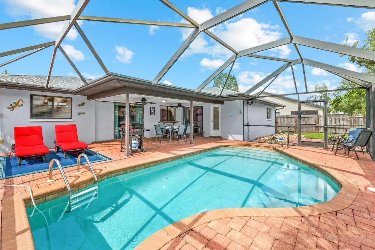 Dream Family Vacation, Pool Fun - Florida Flair Villa Cape Coral