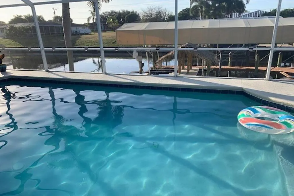 Water Front Paradise * Cape Coral