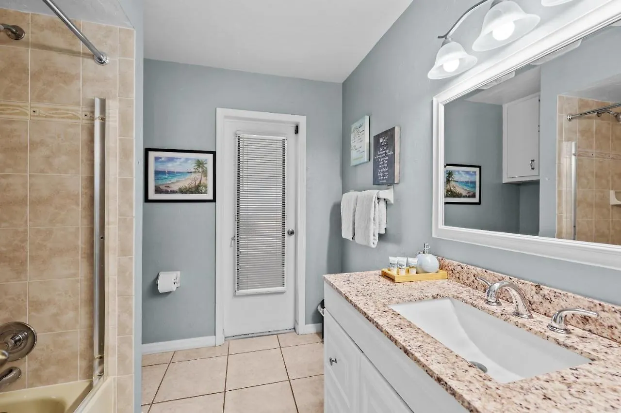 Dream Family Vacation, Pool Fun - Florida Flair * Cape Coral