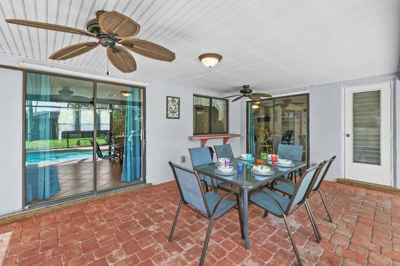 Dream Family Vacation, Pool Fun - Florida Flair Cape Coral
