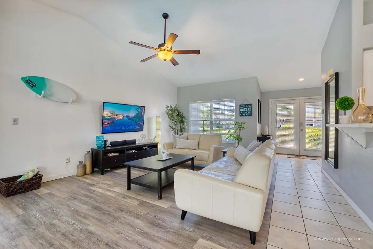 Summer Breeze - 3 Bedroom With Lots Of Privacy Villa *