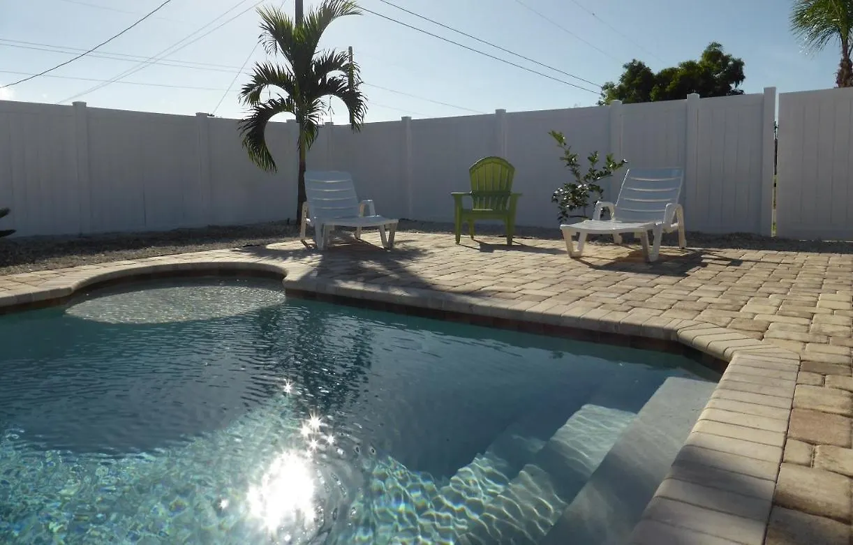 Duplex Sunny Splash In Apartment Cape Coral