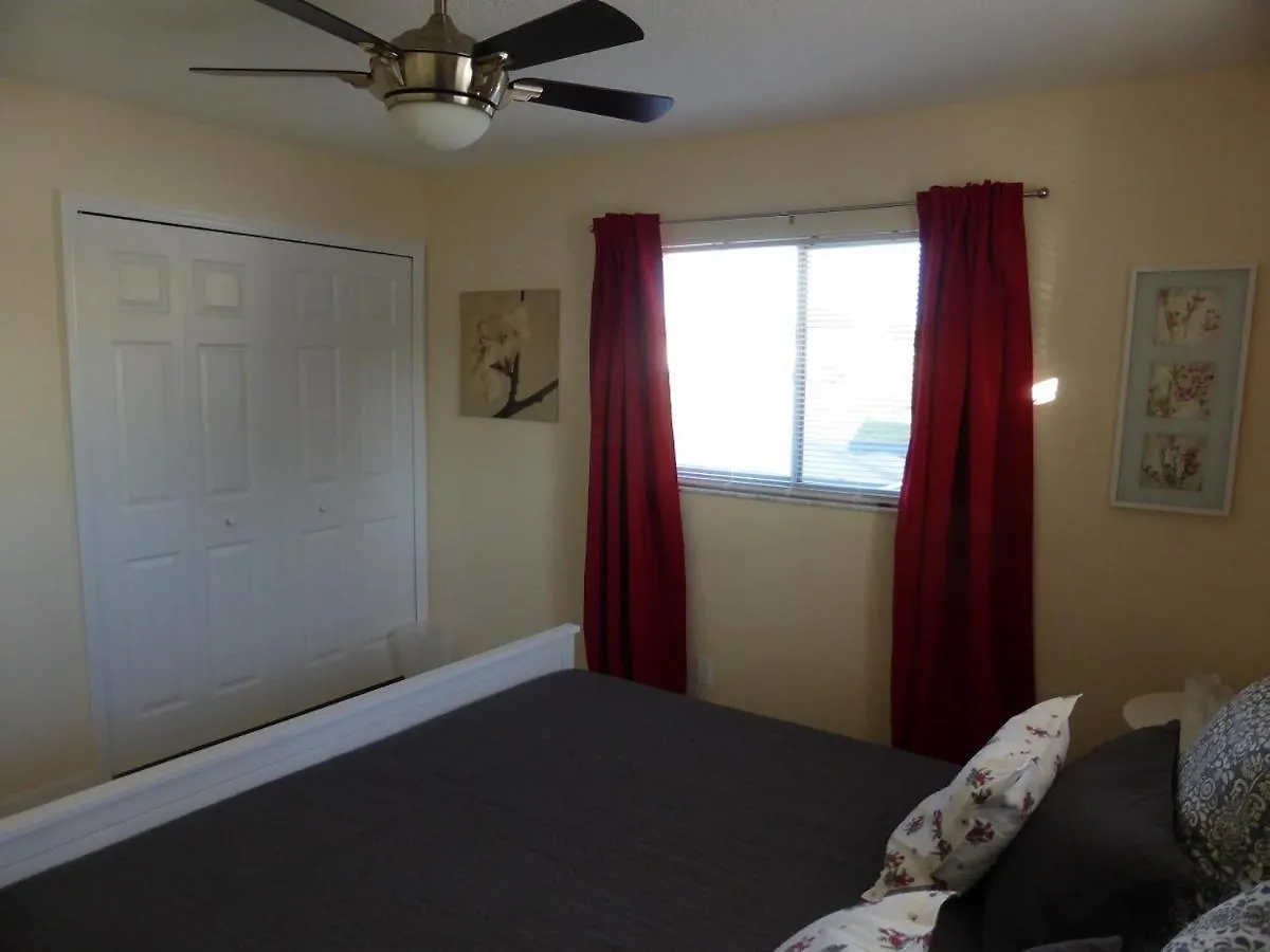 Apartment Duplex Sunny Splash In Cape Coral