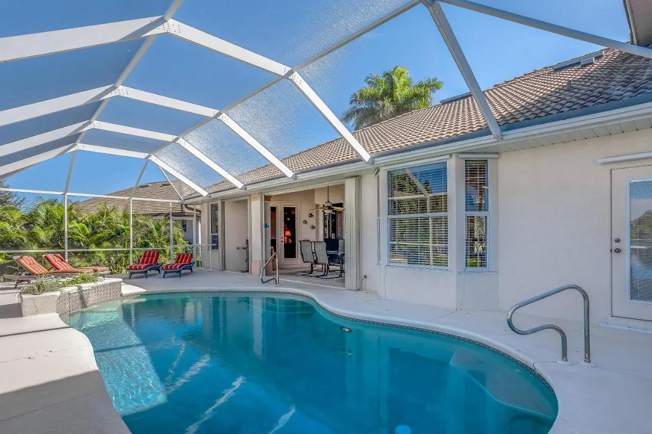Sable Retreat Holiday home Cape Coral