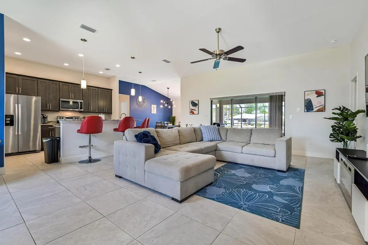 Holiday home Centrally Located Oasis On Fresh Water