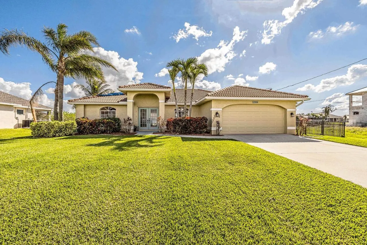 Turtle Cove Holiday home Cape Coral