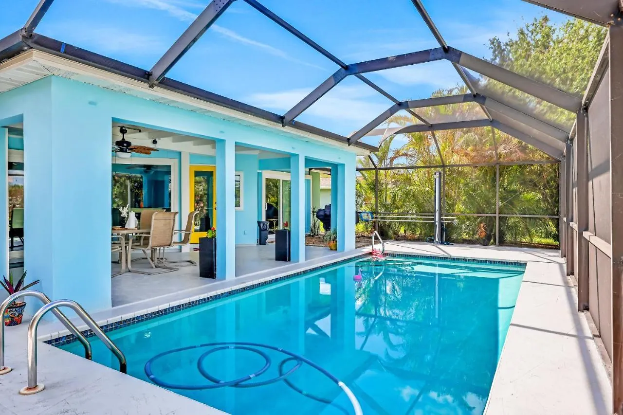 Three Palms Retreat *