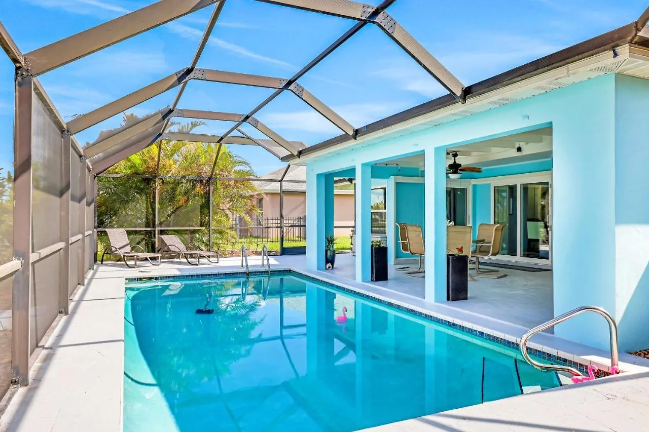 Holiday home Three Palms Retreat Cape Coral