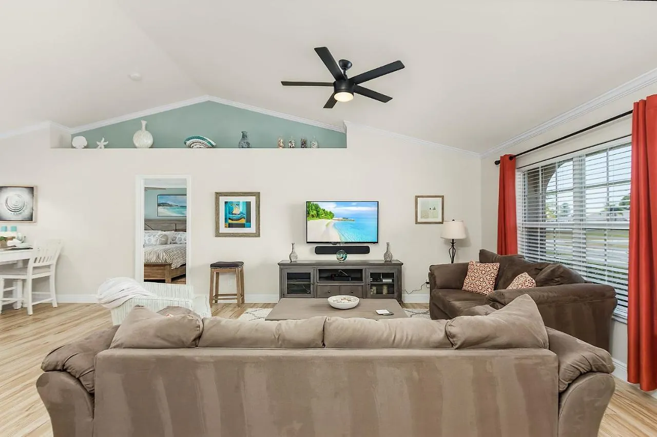 Holiday home Three Sisters - Roelens Vacations Cape Coral