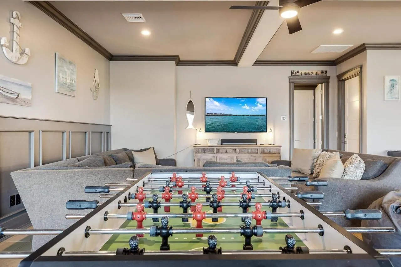 Gulf Access, Heated Salt Water Pool, Kayaks - Surfside Escape - Roelens Vacations *