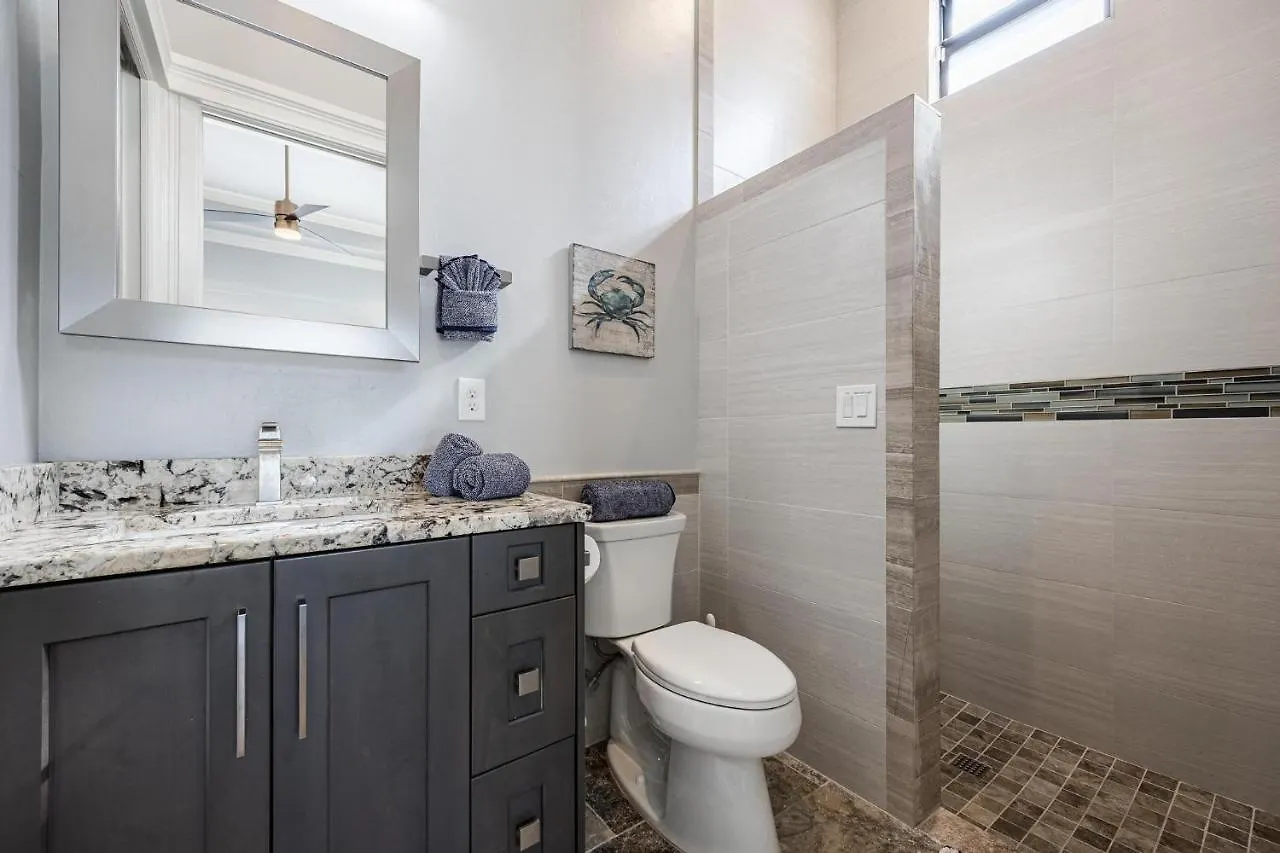 Holiday home Gulf Access, Heated Salt Water Pool, Kayaks - Surfside Escape - Roelens Vacations *