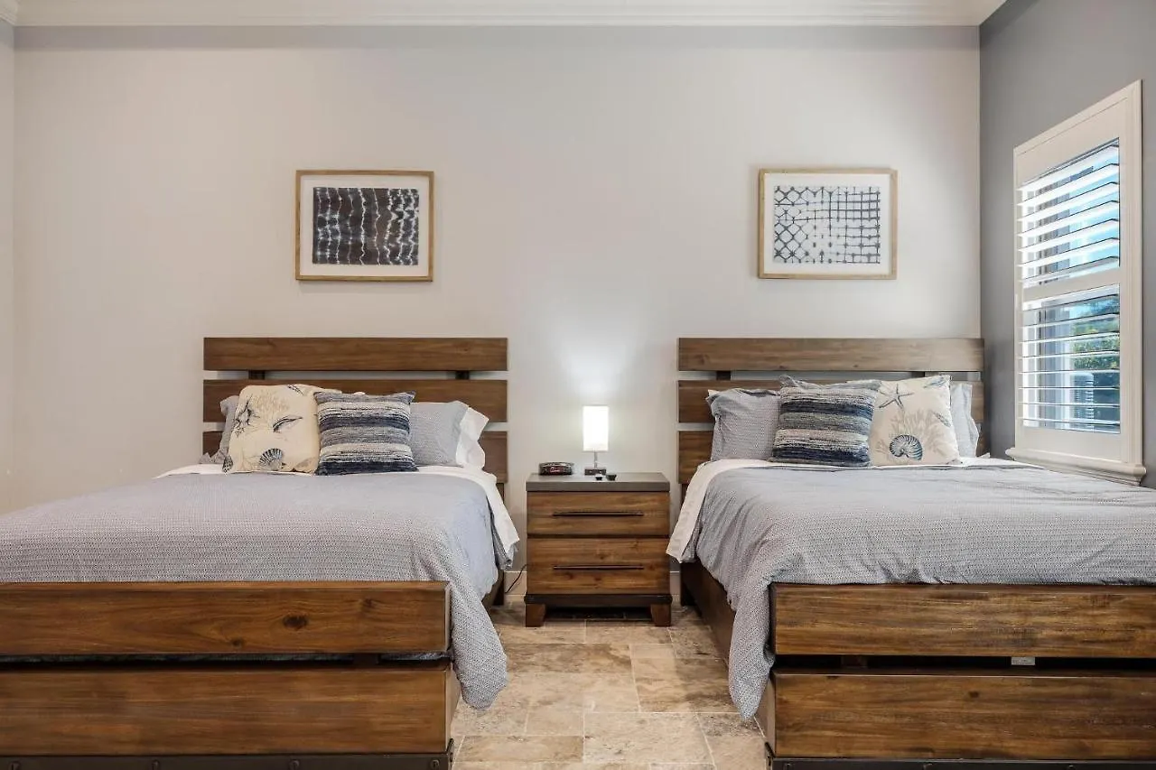 Holiday home Gulf Access, Heated Salt Water Pool, Kayaks - Surfside Escape - Roelens Vacations *