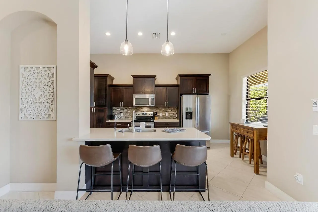 Casa - - Roelens Vacations * Cape Coral