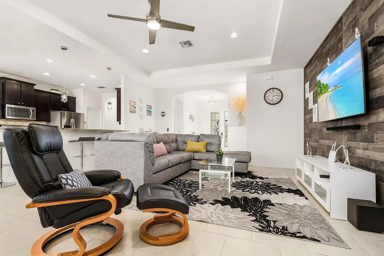 Holiday home Gulf Access, Heated Salt Water Pool & Kayaks - Adventure Cove - Roelens Vacations