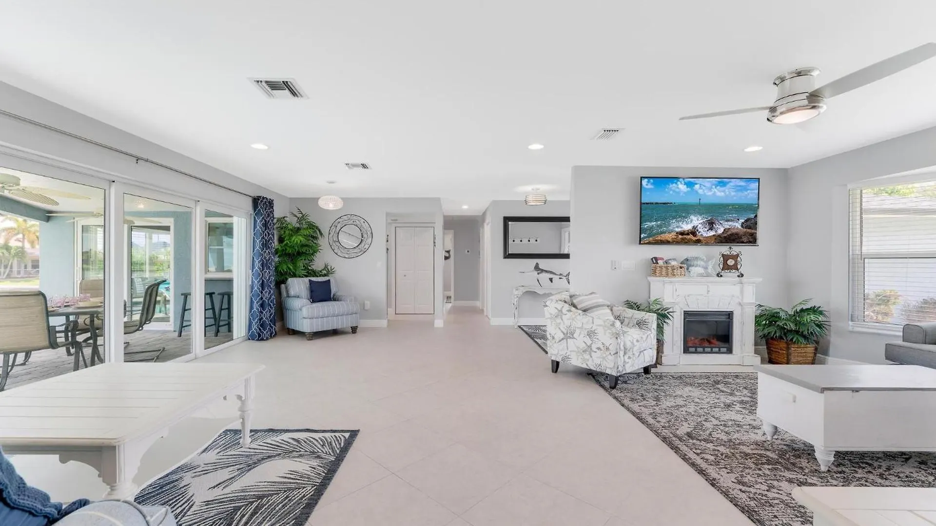 Pet Friendly, View, Game - Coral Palace - Roelens Vacations *