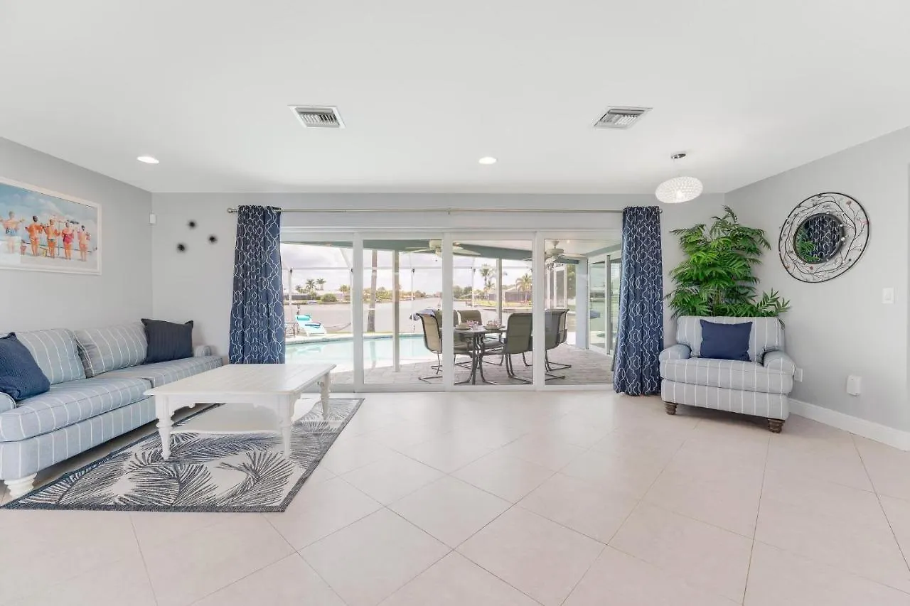 Pet Friendly, View, Game - Coral Palace - Roelens Vacations * Cape Coral