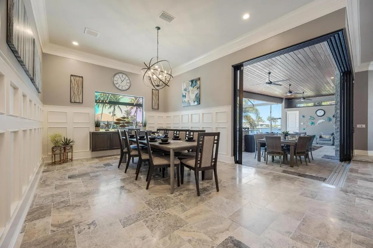 Holiday home Gulf Access, Heated Salt Water Pool, Kayaks - Surfside Escape - Roelens Vacations *