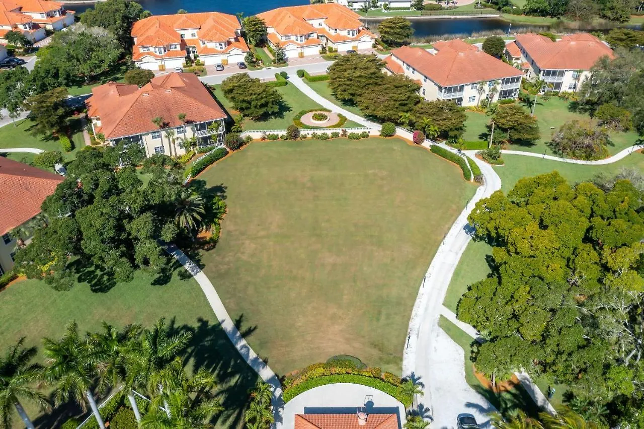 Tarpon Point Coach - Tarpon - Roelens Vacations Holiday home Cape Coral