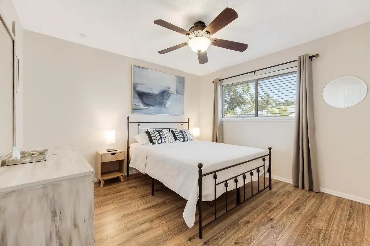 Aqua Escape - - Roelens Vacations Gulf Access- Minutes To The River- Kayaks-dog Friendly *