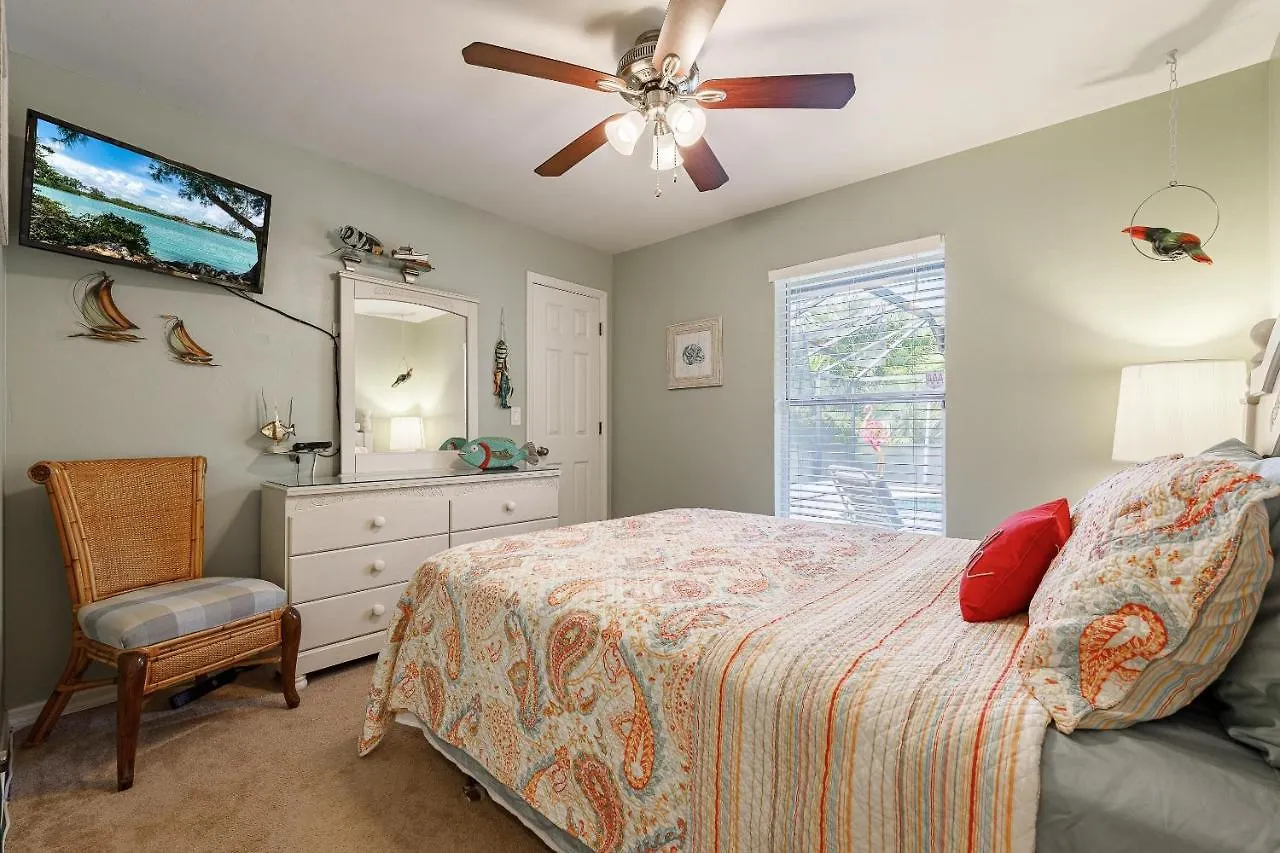 Du Bonheur - Roelens Vacations Holiday home Cape Coral