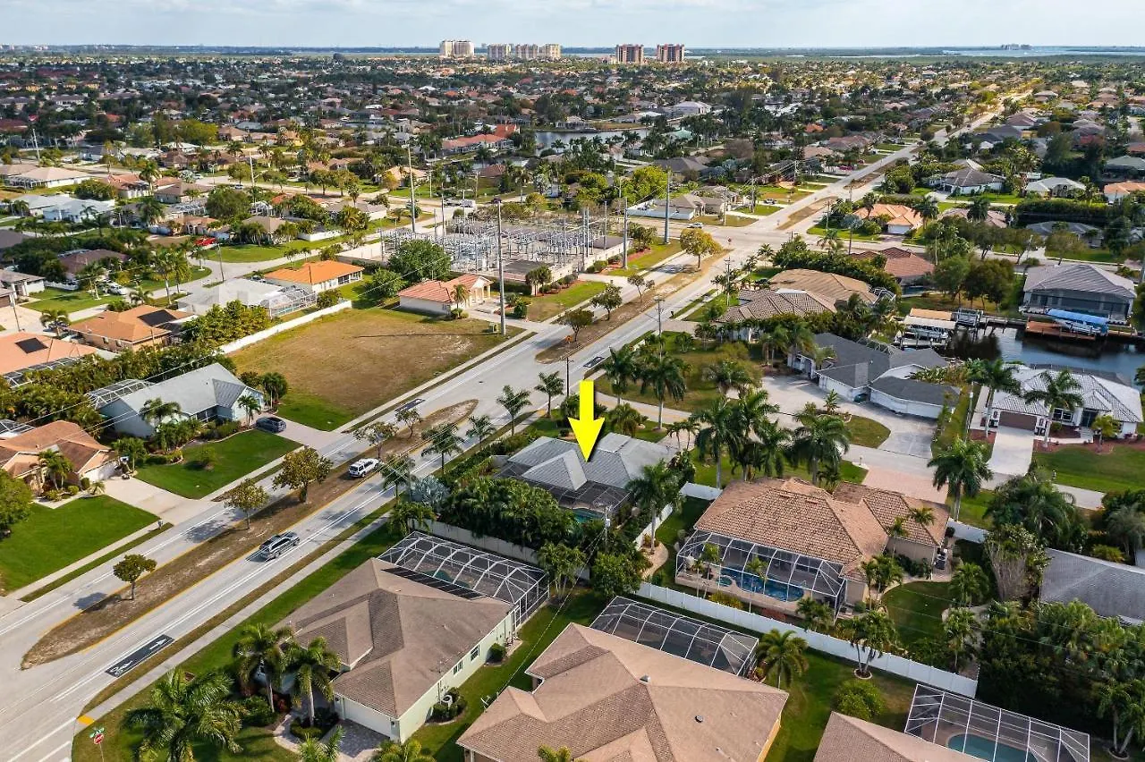 Holiday home Du Bonheur - Roelens Vacations Cape Coral