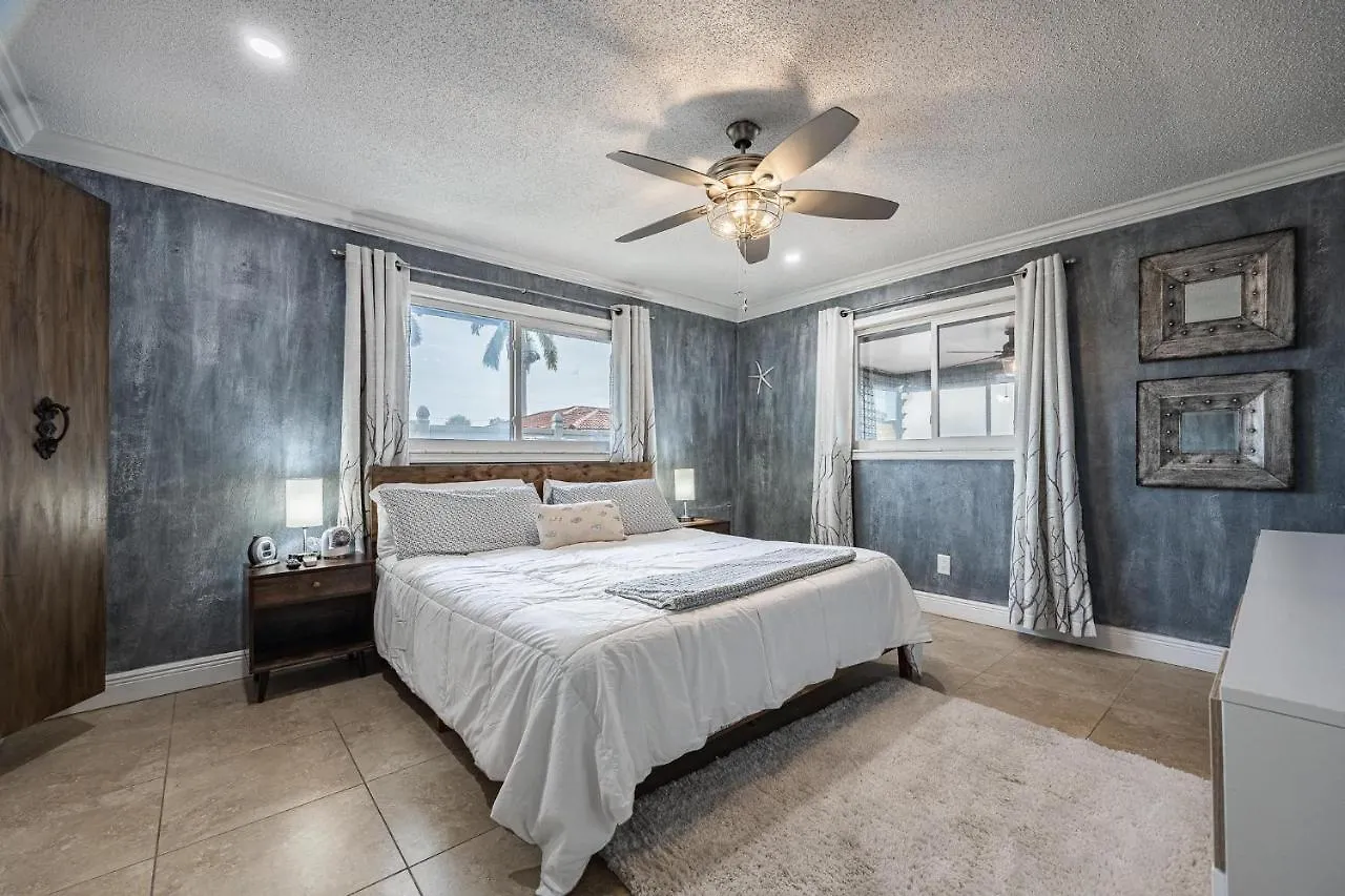 Holiday home Aqua Escape - - Roelens Vacations Gulf Access- Minutes To The River- Kayaks-dog Friendly