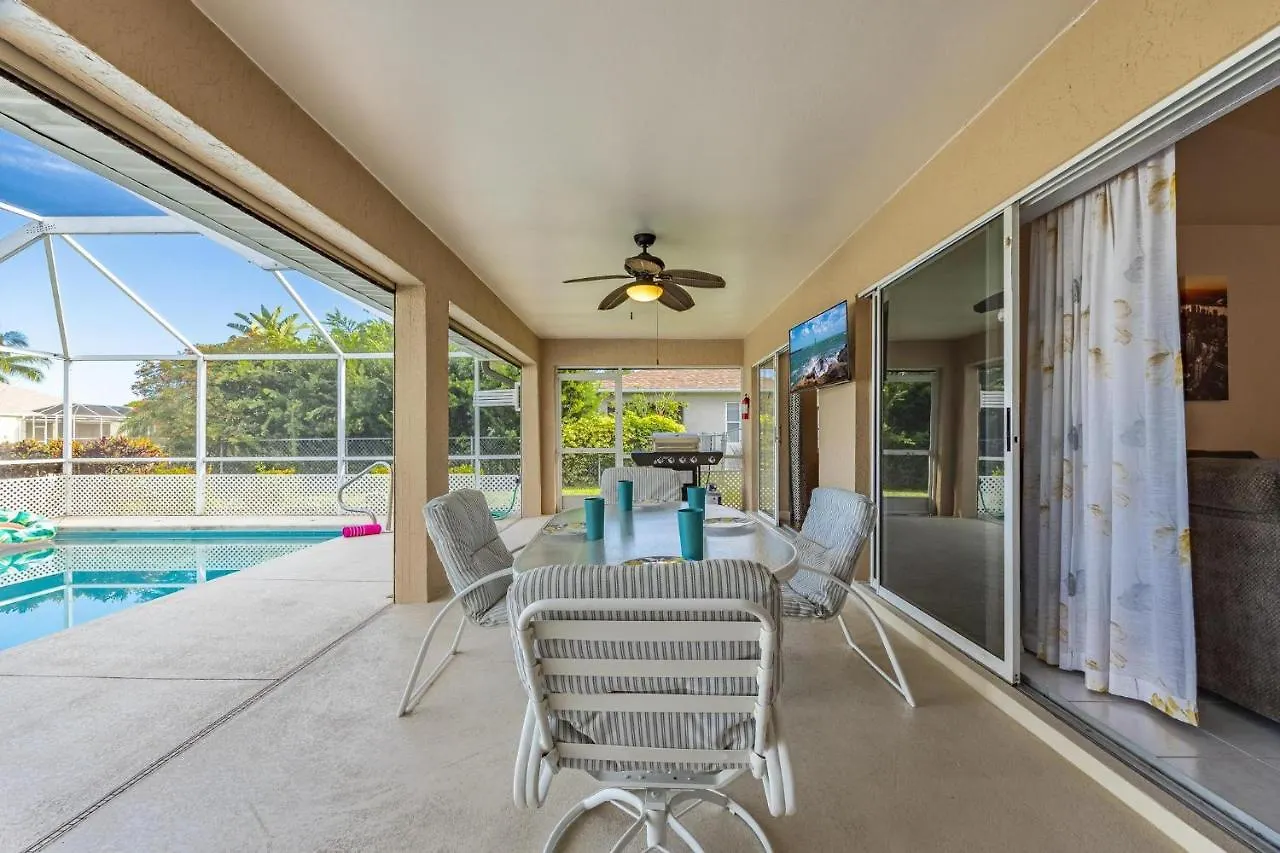 Heated Pool, Beautiful Sunsets - Made In Heaven - Roelens Vacations Holiday home *