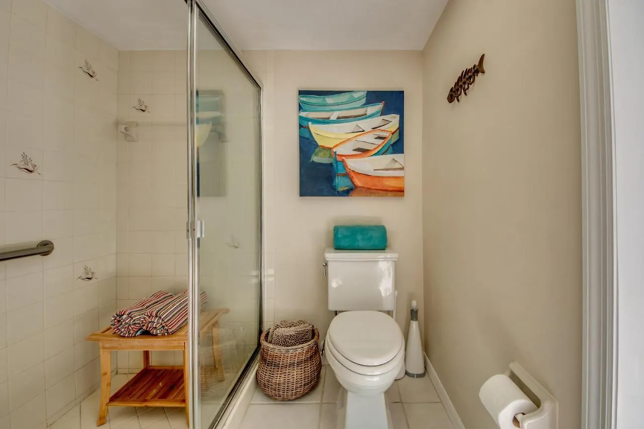 The Steak Out Gulf Access - Sleeps 14! Roelens Vacations Holiday home Cape Coral