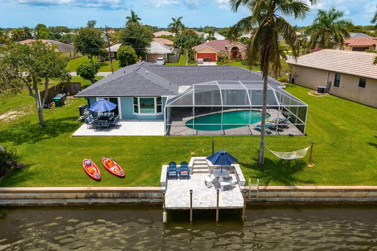 Holiday home Pet Friendly, View, Game - Coral Palace - Roelens Vacations Cape Coral