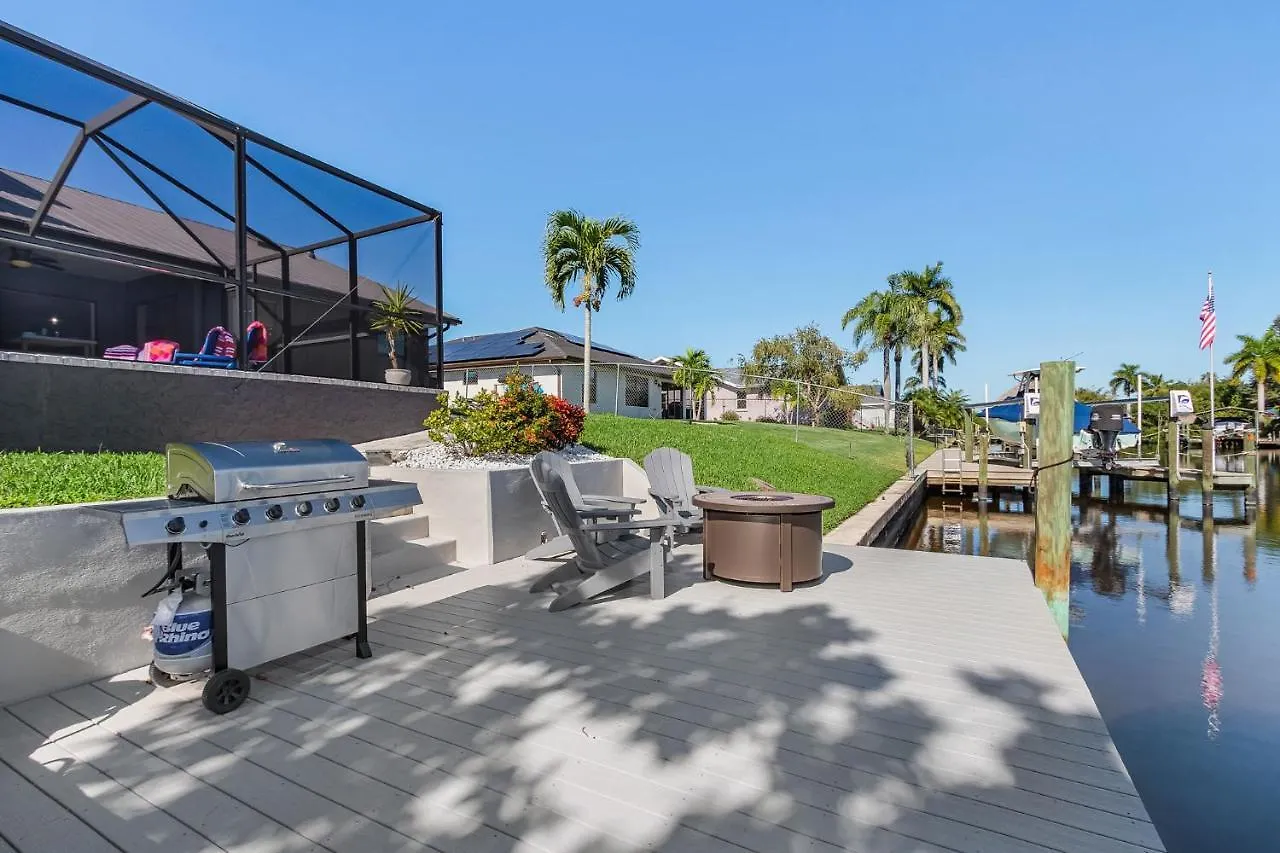 Holiday home Lux And Lavish - - Roelens Vacations *