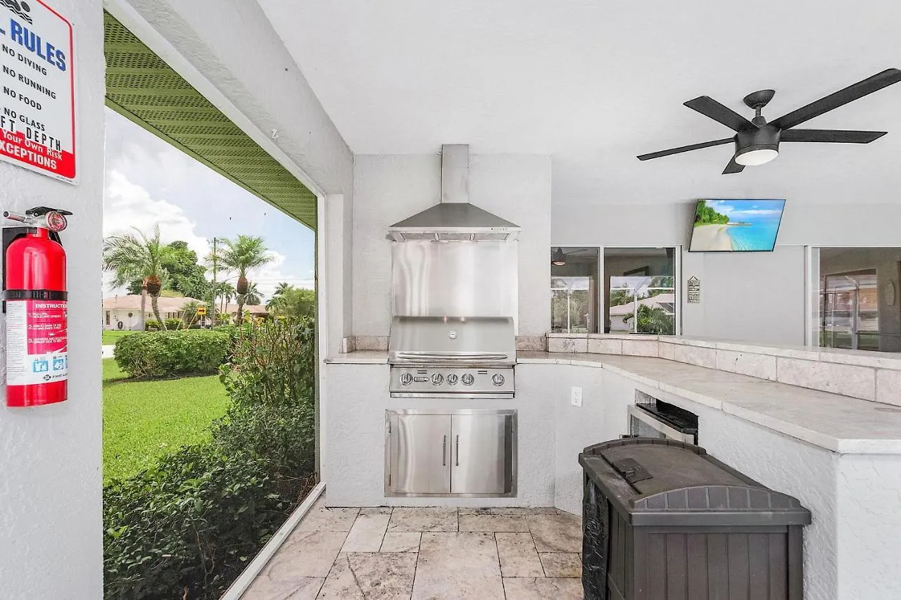 Holiday home Luxury On Freshwater With Heated Pool Mohave Roelens Vacations *