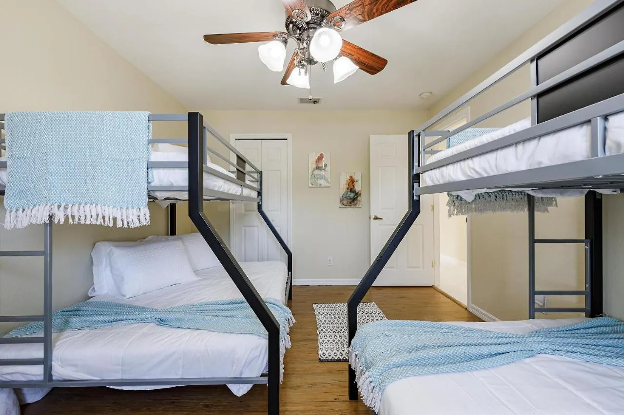 Holiday home Gorgeous Heated Pool - Palm Tree - Roelens Vacations Cape Coral