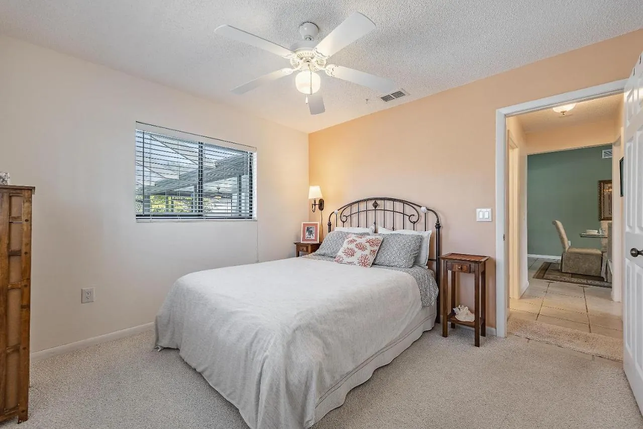 Holiday home Gulf Access, Sleeps 14 - Calusa Paradise Cape Coral
