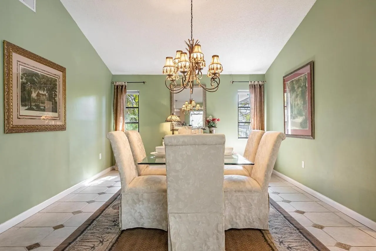 Gulf Access, Sleeps 14 - Calusa Paradise Holiday home