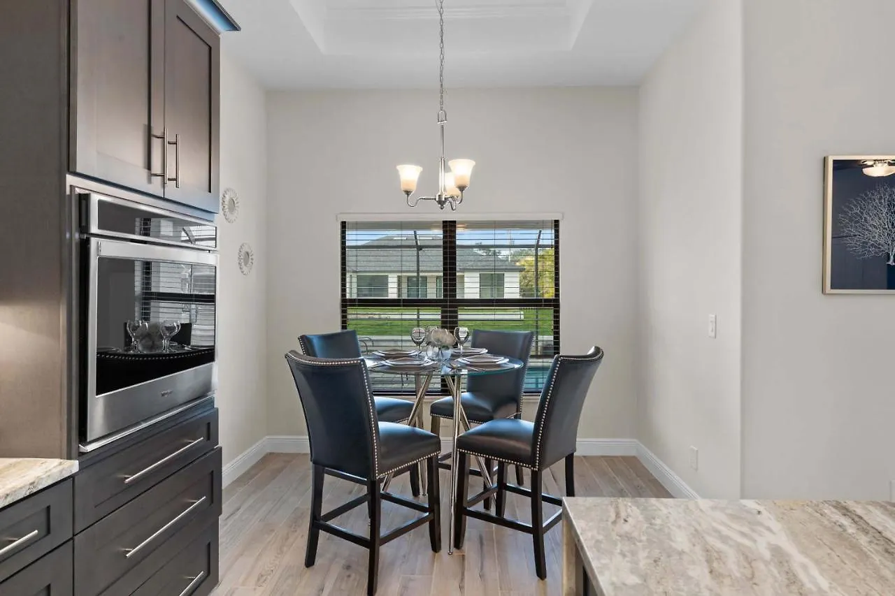 Holiday home Midpoint Cape Coral