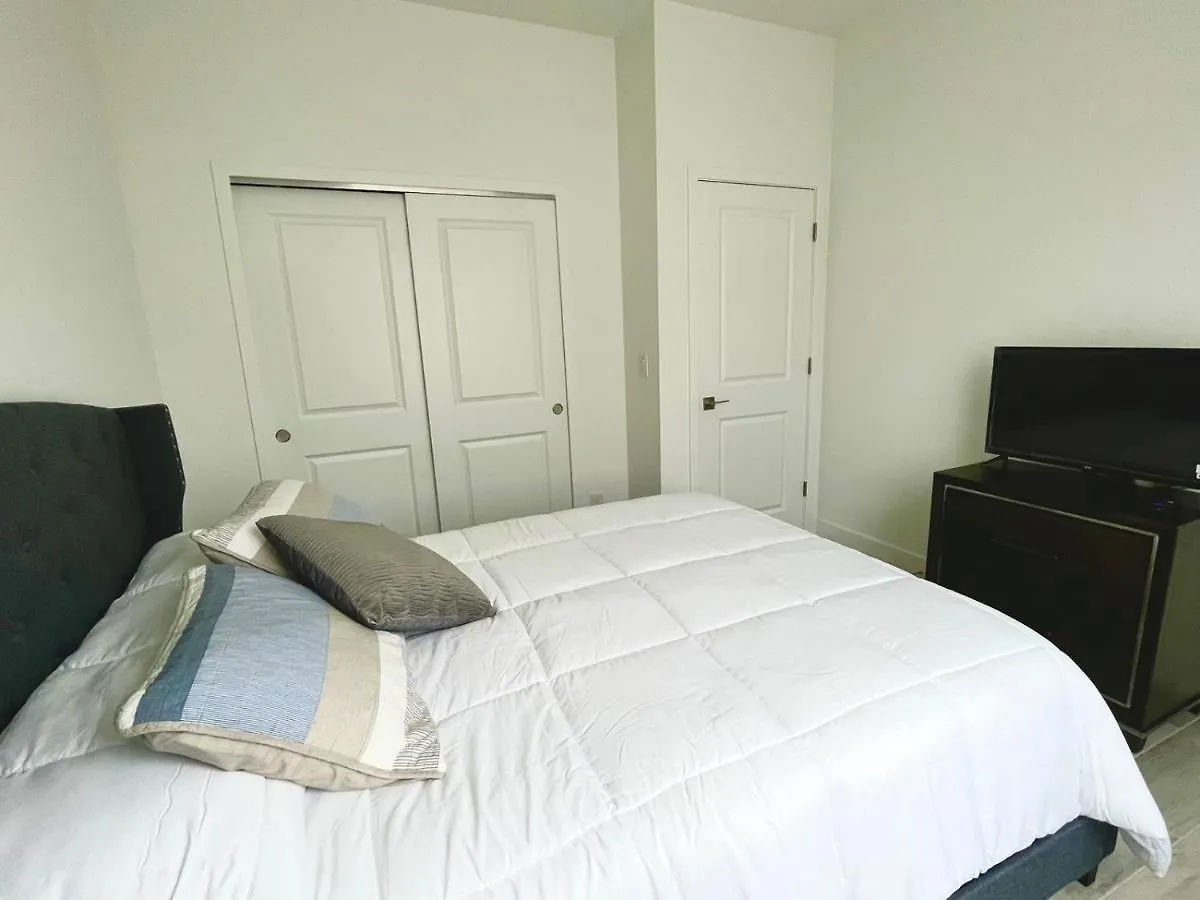 Holiday home New House With Canal View In Cape Coral