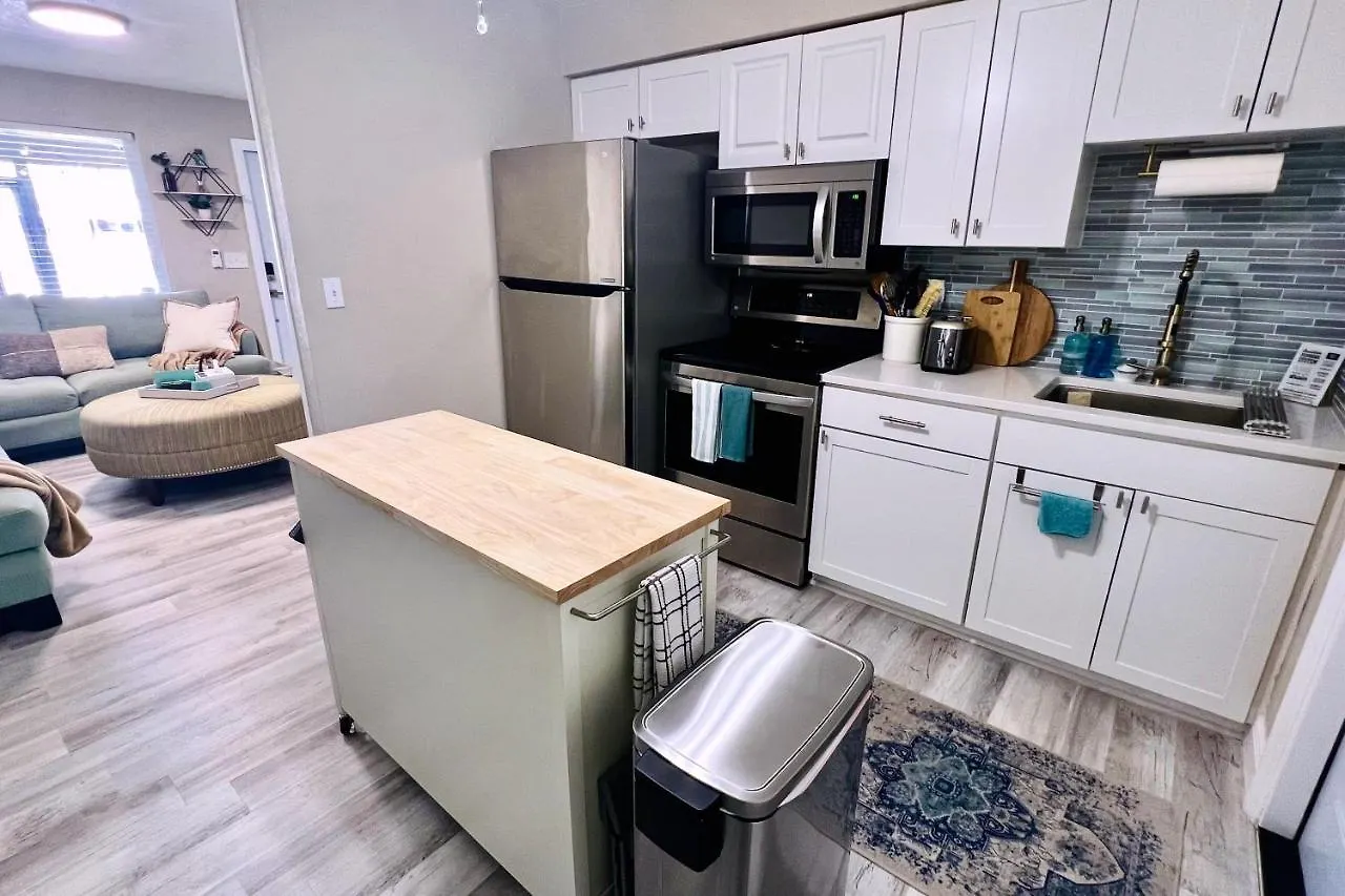 Casa Azul 2bd Private Duplex Near Downtown Cc *