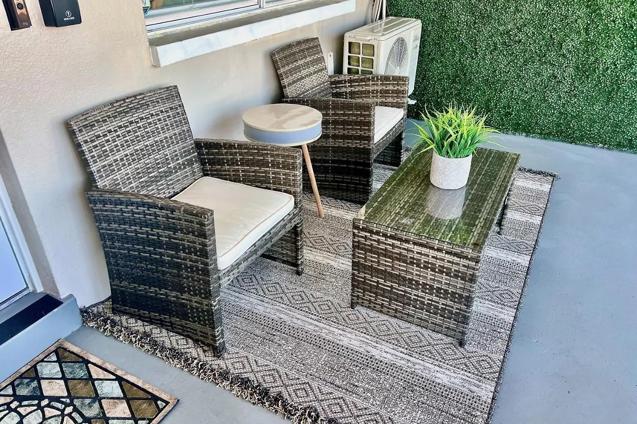 Casa Azul 2bd Private Duplex Near Downtown Cc Villa *