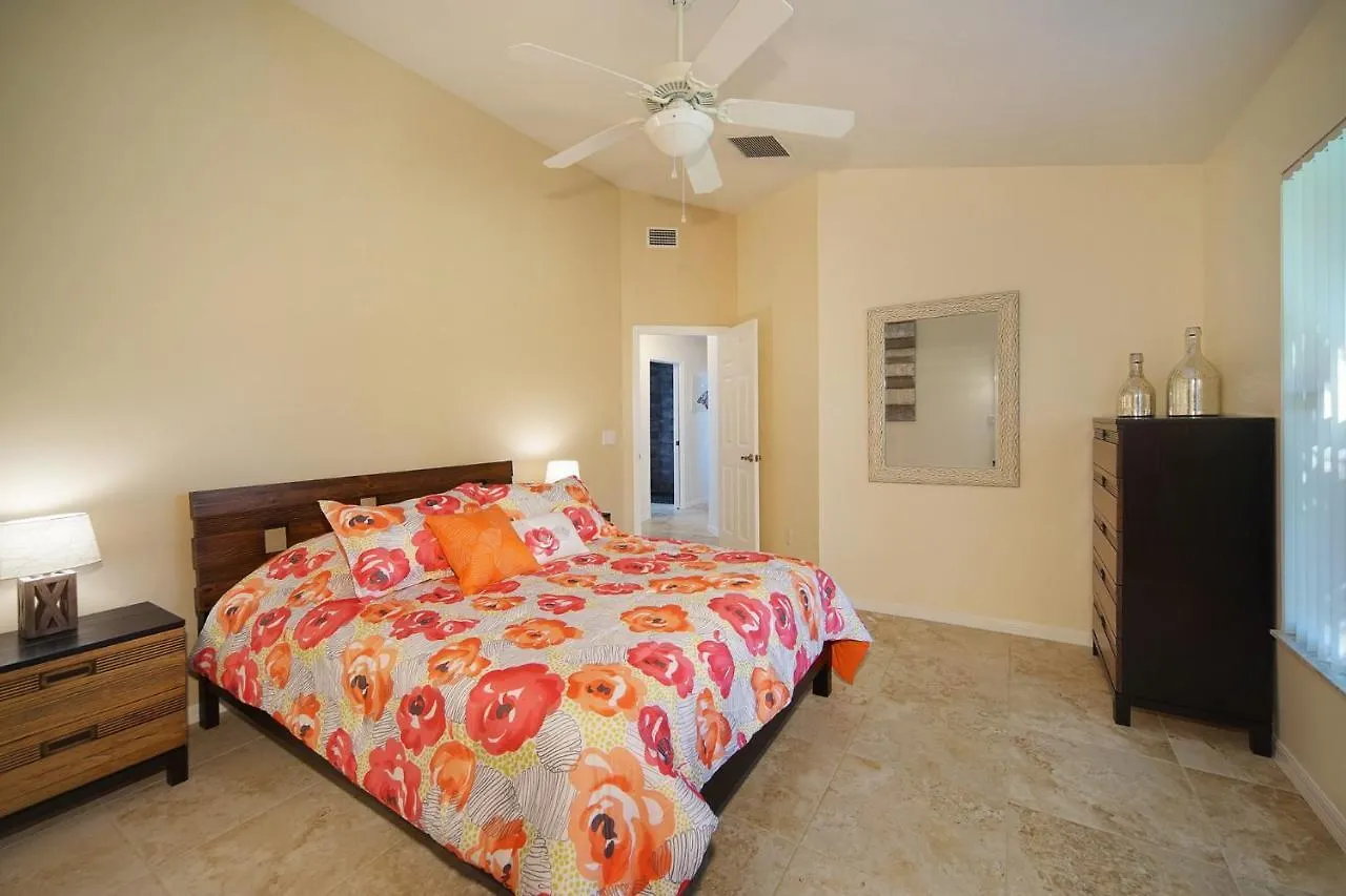 Holiday home Waterfront With Gulf Access!