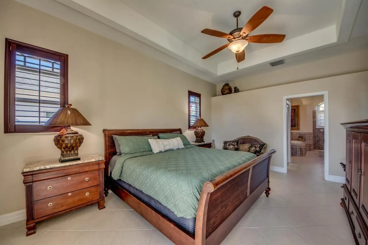 Villa Villa-haze, Lots Of Privacy, Solar & Electric Heated Pool And *