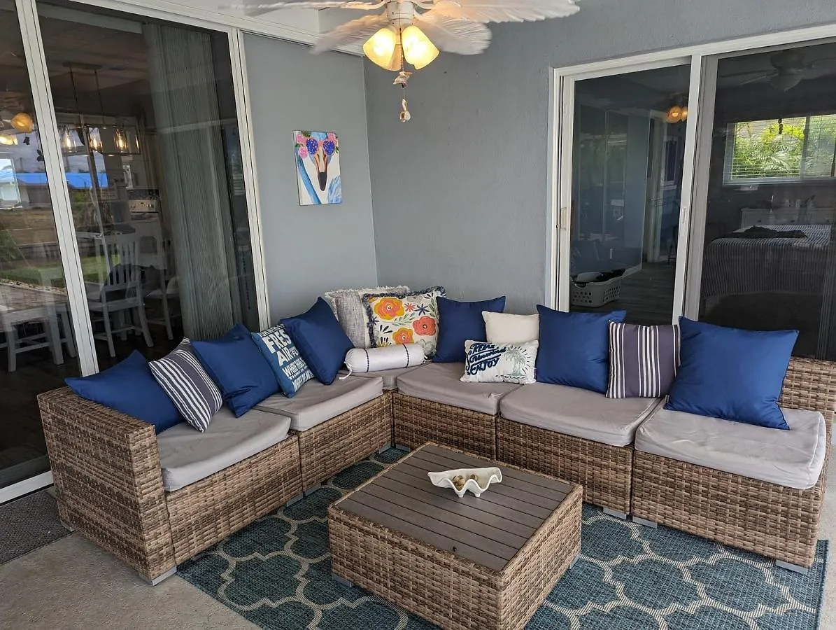 Blue Flamingo - Pool, Sunsets, Dock, Lift, Direct Gulf Access! *