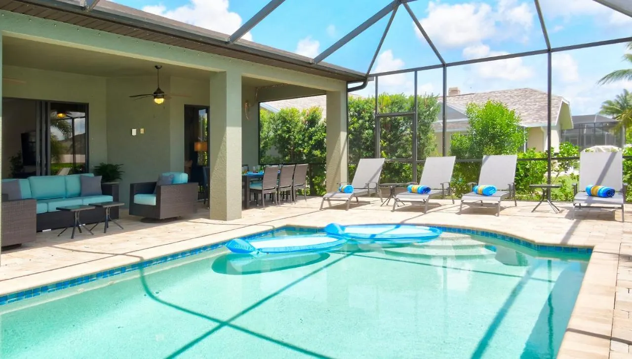 Luxury Interior, Relaxing Balcony With Pool! Cape Coral