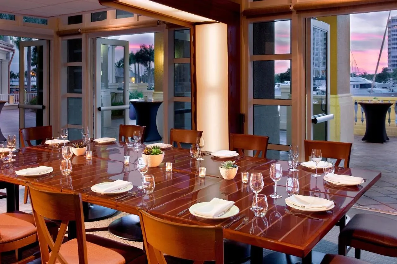 Semesteranläggning (resort) The Westin At Marina Village 4*