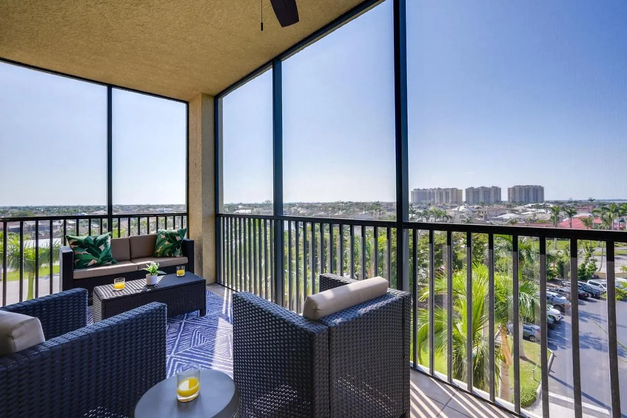 Stunning Cape Harbour With Pool Access! Apartment *