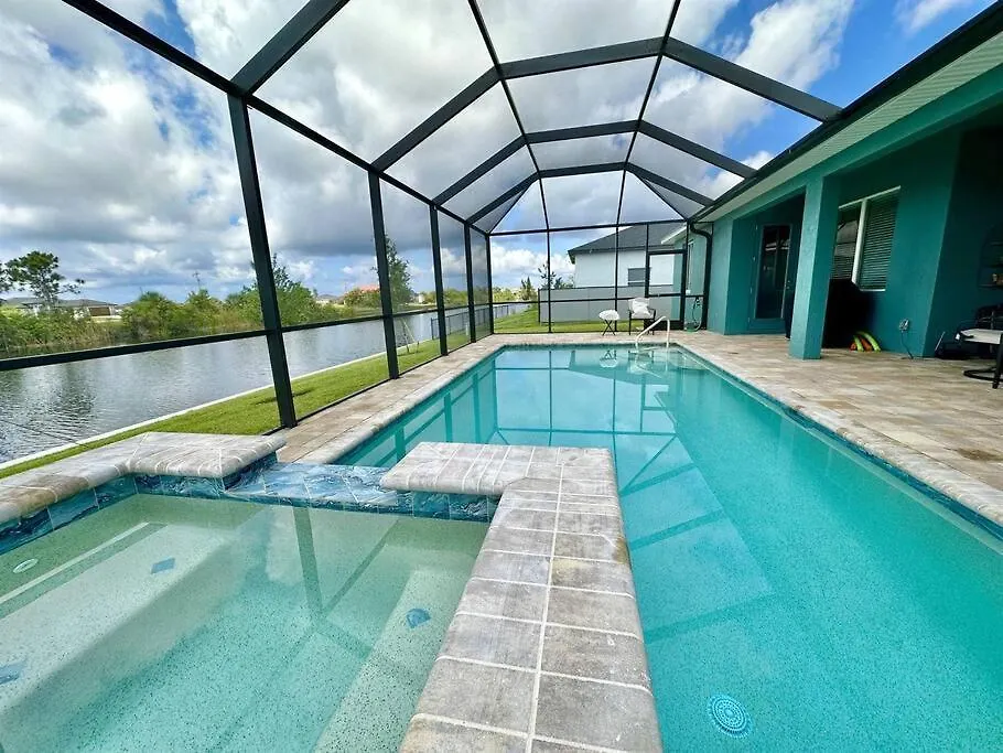 Teal Paradise - Brand New In Nw Cape Pool And Water View