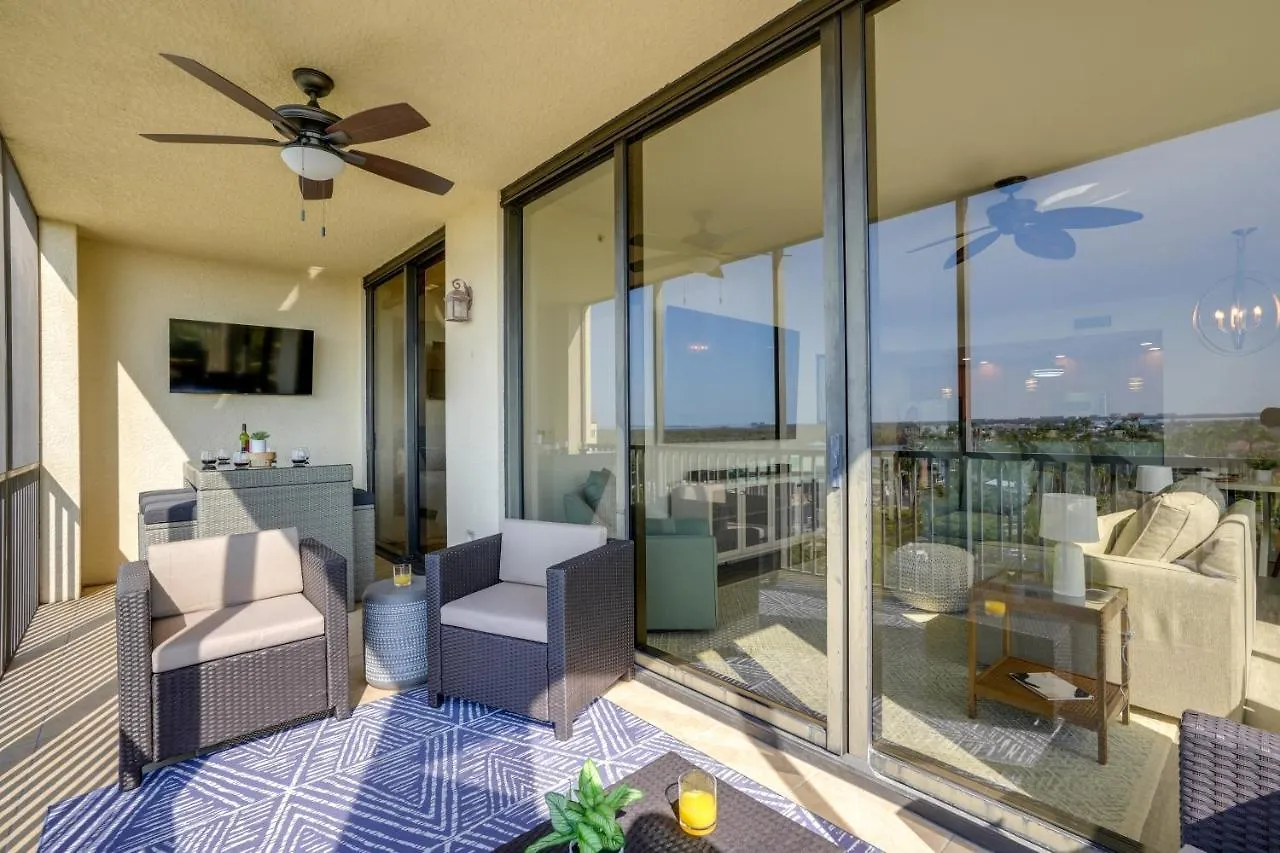 Stunning Cape Harbour With Pool Access! Apartment Cape Coral