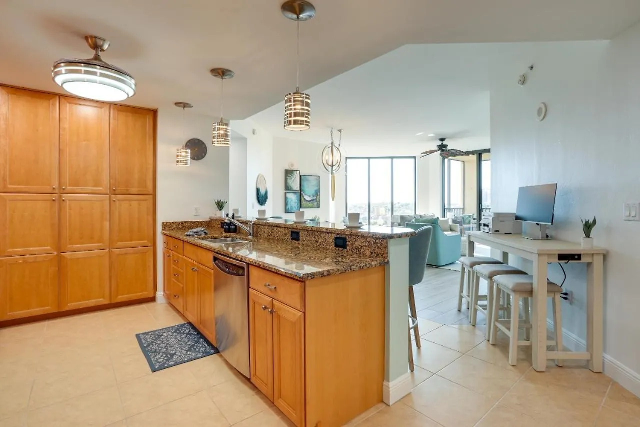 Stunning Cape Harbour With Pool Access! *